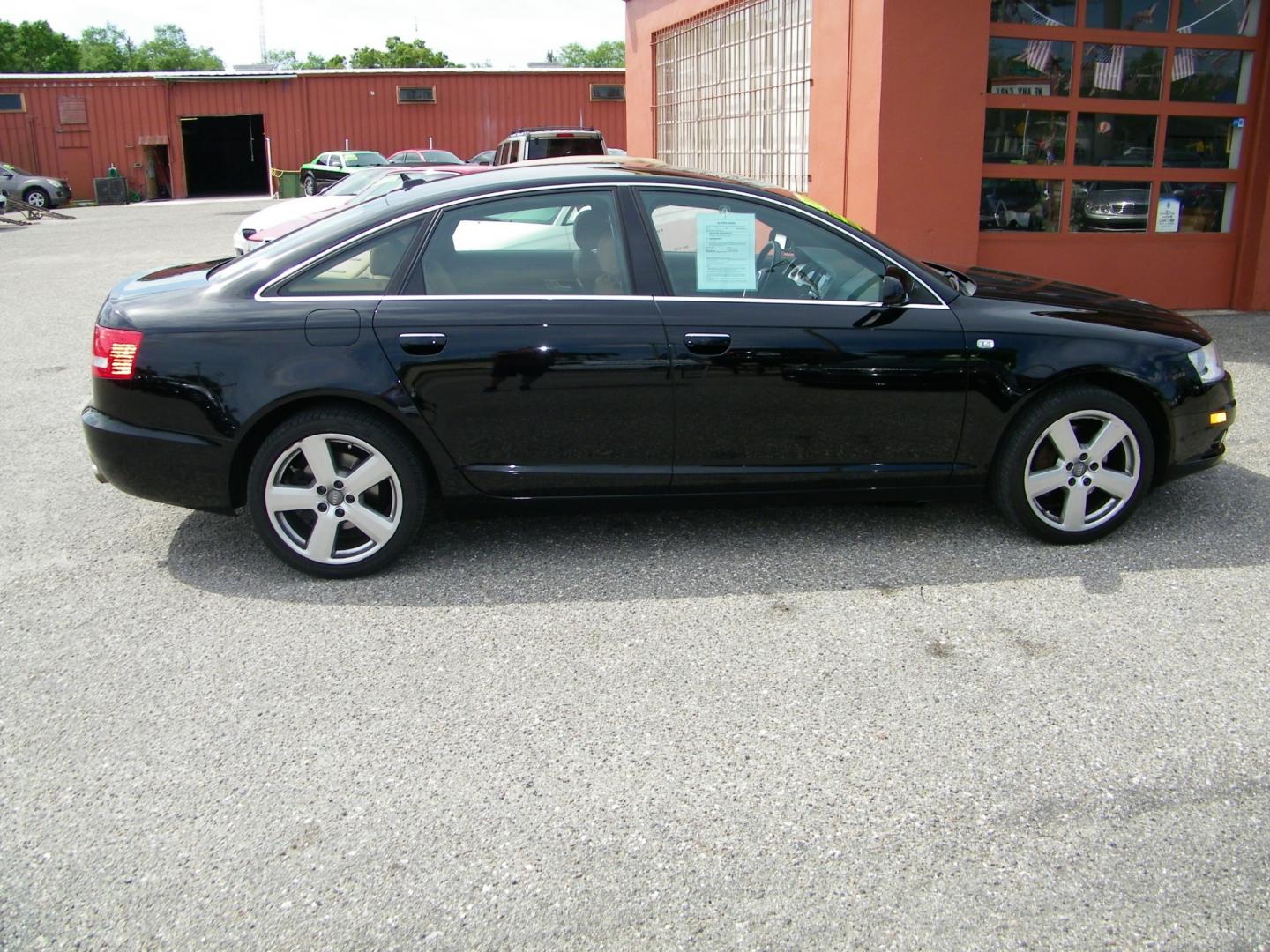 2008 Black /Saddle Audi A6 3.2 with Tiptronic (WAUDH74F18N) with an 3.1L V6 DOHC 24V engine, 6-Speed Automatic Overdrive transmission, located at 4000 Bee Ridge Road, Sarasota, FL, 34233, (941) 926-0300, 27.298664, -82.489151 - Photo#6